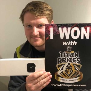 Freddy Crisp - Apple Watch Series 7 Winner