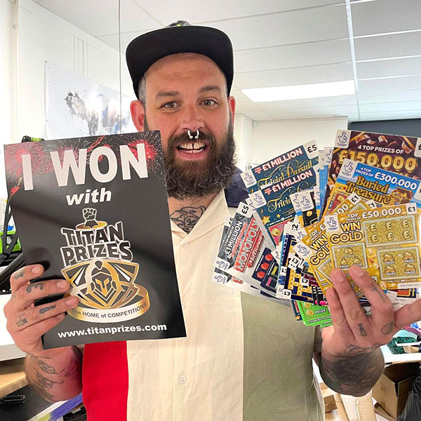 jamie-taylor-200-scratch-cards.jpg – Titan Prizes